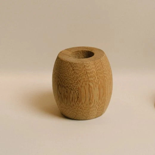 'Bamboo Switch' Toothbrush Stand