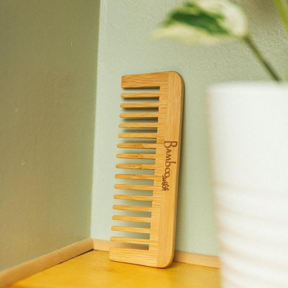 'Bamboo Switch' Wide Tooth Comb