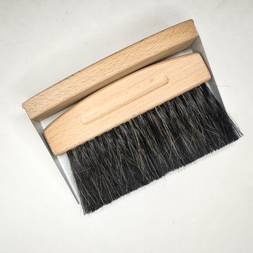 'Eco-Tidy' Magnetic Table Brush & Pan