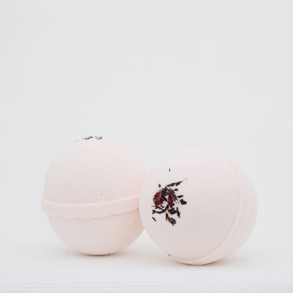 'Lambs Soapworks' Cranberry Punch Bath Bomb