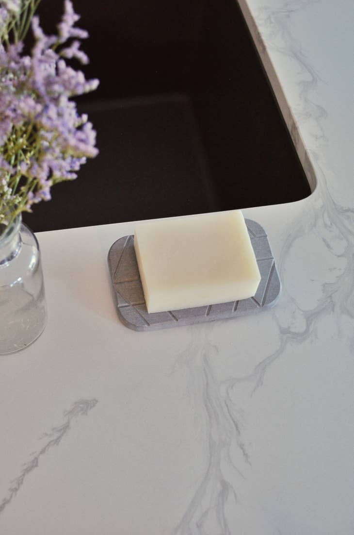 'Me Mother Earth' Geometirc Quick-Dry Soap Dish