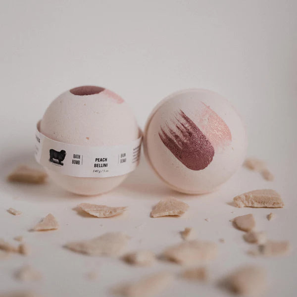 'Lambs Soapworks' Peach Persimmon Bath Bomb