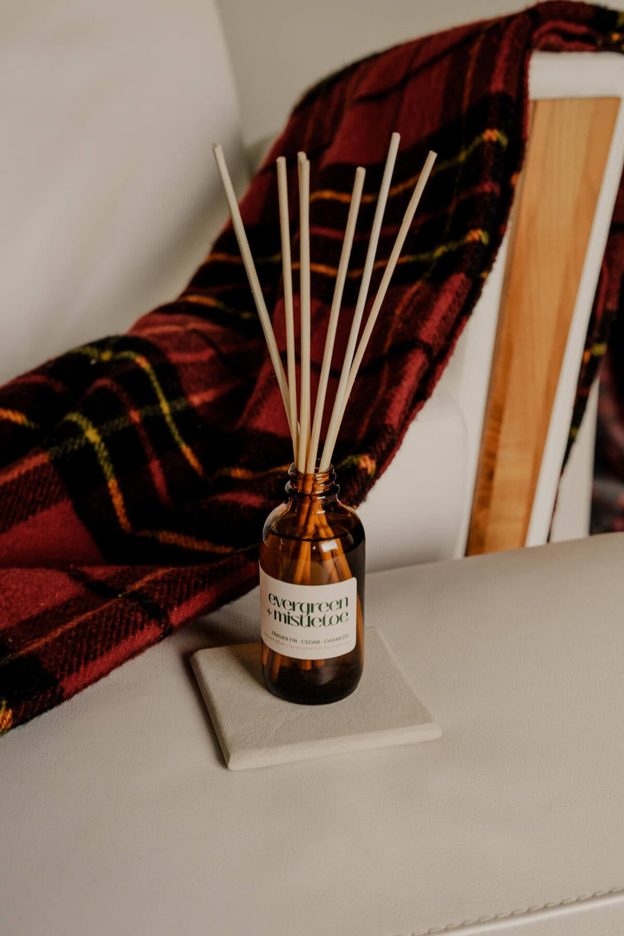 'Misiyo' Evergreen & Mistletoe Reed Diffuser