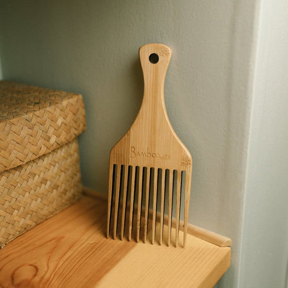 'Bamboo Switch' Hair Pick